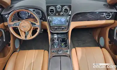 Bentley Bentayga 2019 4.0 гидро, миниатюра 7