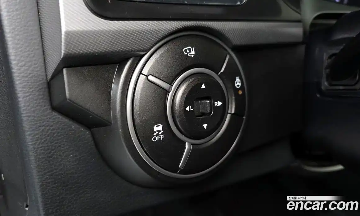 SsangYong Korando 2017 2.2 автомат (гидро), фото 11