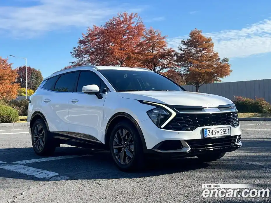 Kia Sportage 2023 2.0 автомат (гидро), фото 3