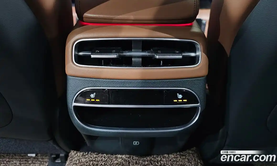 Genesis GV70 2022 2.5 гидро, фото 18