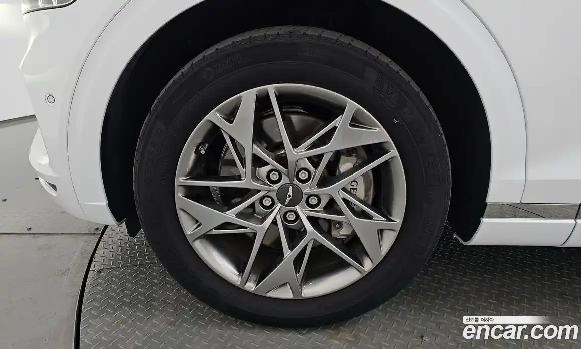 Genesis GV70 2022 2.5 гидро, фото 4