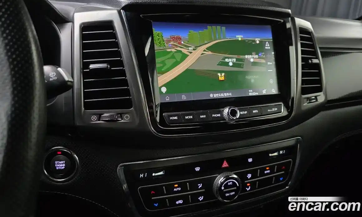 SsangYong Rexton 2022 2.2 автомат (гидро), фото 13