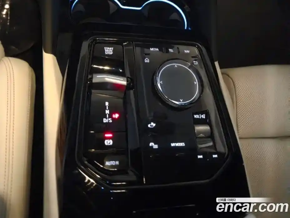 BMW 5-Series 2025 2.0 гидро, фото 16
