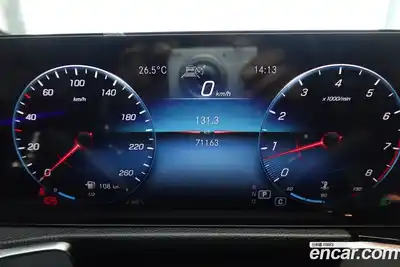 Mercedes-Benz GLB-Class 2021 2.0 гидро, миниатюра 8