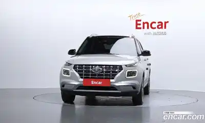 Hyundai Venue 2021 1.6 автомат (гидро), миниатюра 3