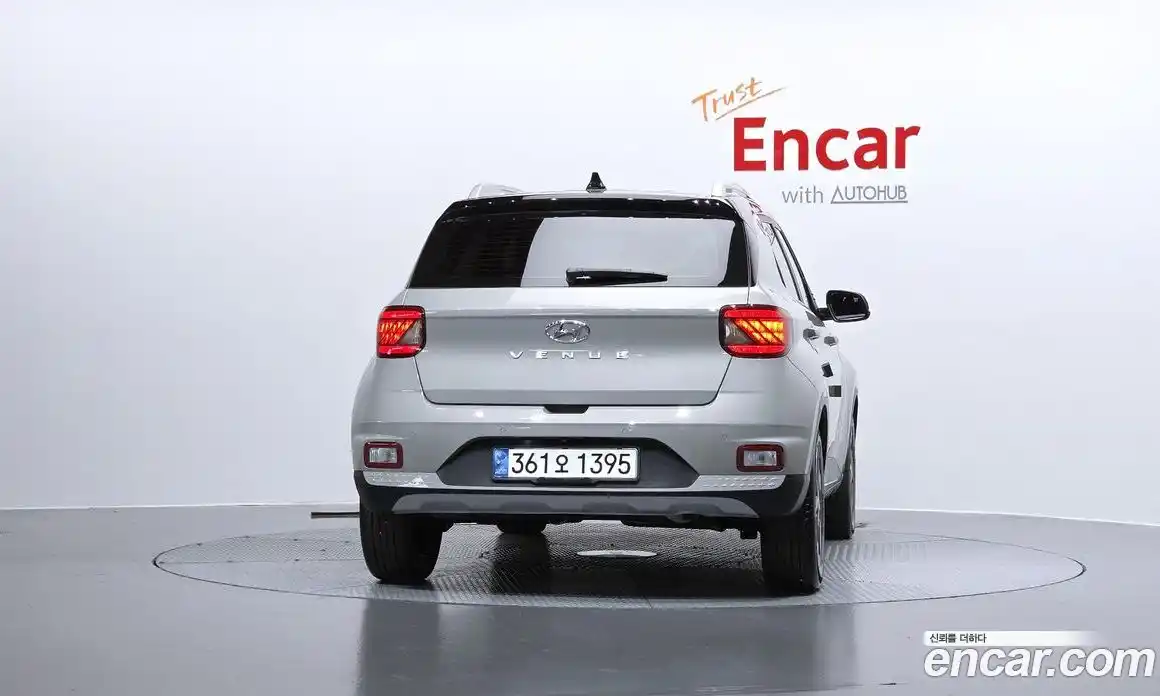 Hyundai Venue 2021 1.6 автомат (гидро), фото 4