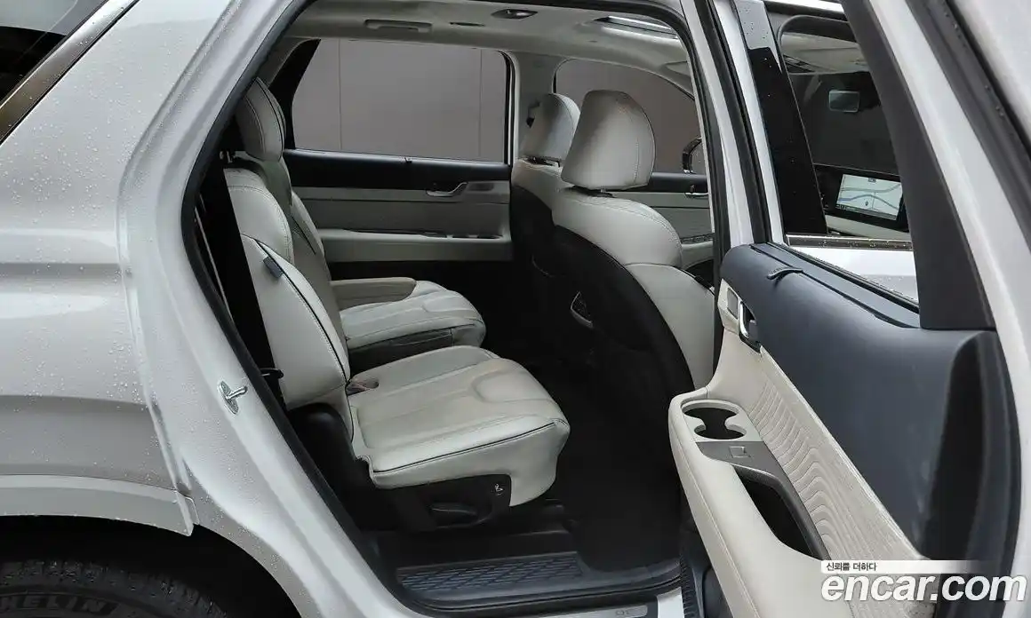 Hyundai Palisade 2023 3.8 автомат (гидро), фото 17