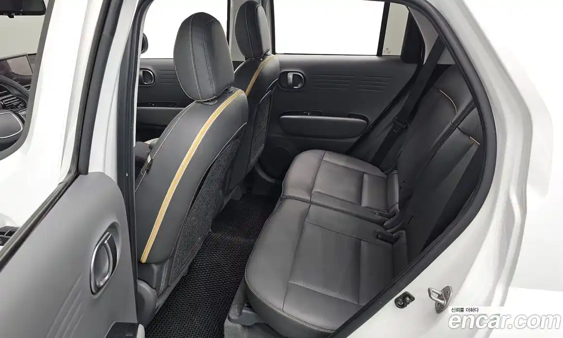 Hyundai Casper 2022 1.0 автомат (гидро), фото 16