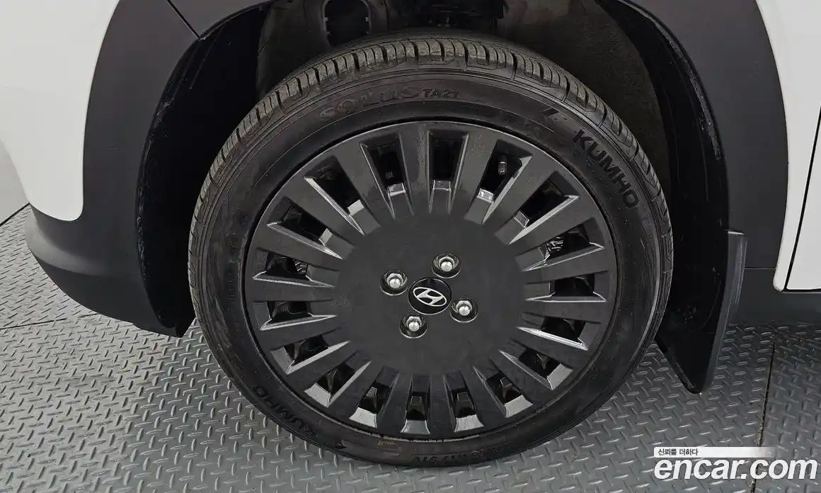 Hyundai Casper 2022 1.0 автомат (гидро), фото 5
