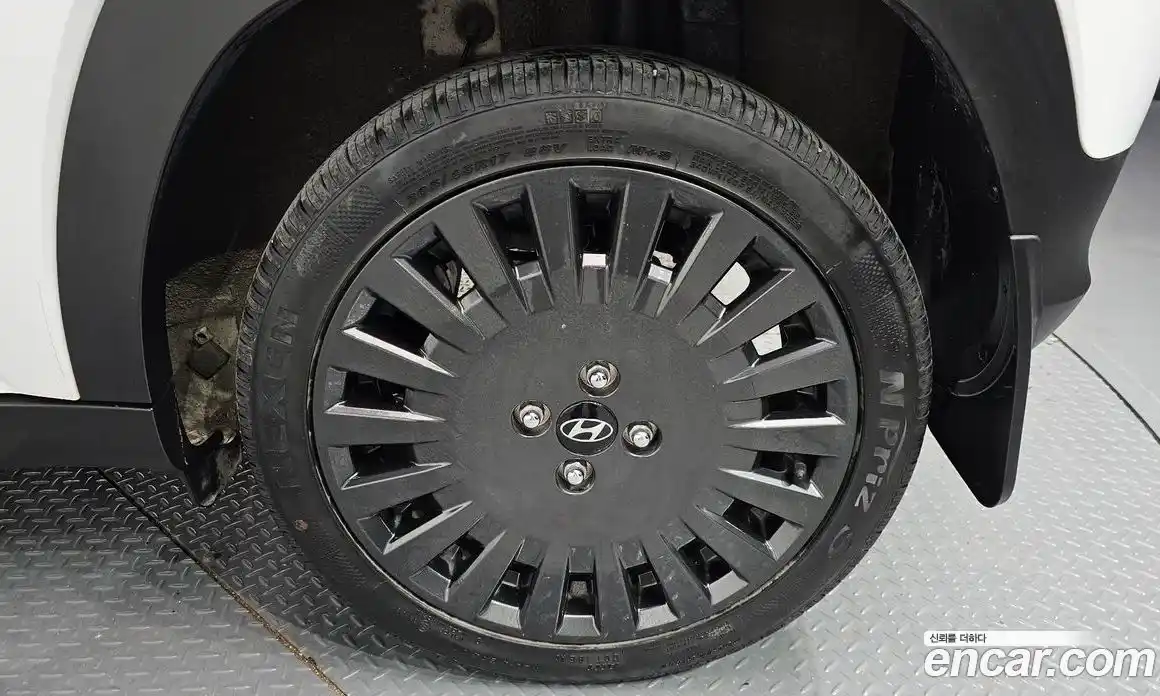 Hyundai Casper 2022 1.0 автомат (гидро), фото 7