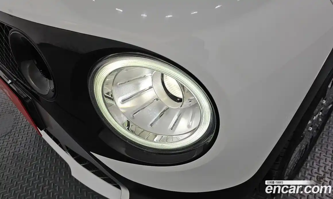 Hyundai Casper 2022 1.0 автомат (гидро), фото 8