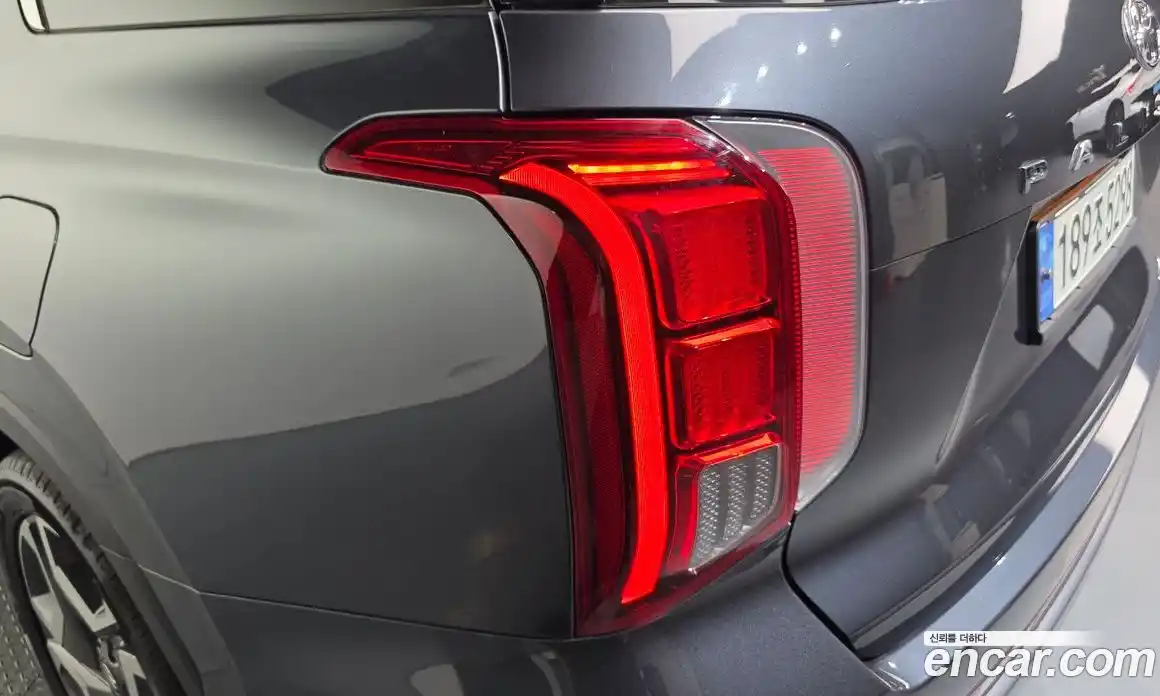 Hyundai Palisade 2023 3.8 автомат (гидро), фото 9