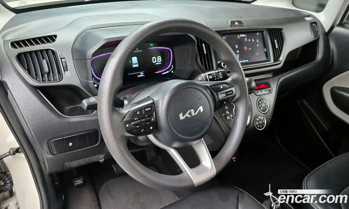 Kia Ray 2023 1.0 автомат (гидро), фото 12