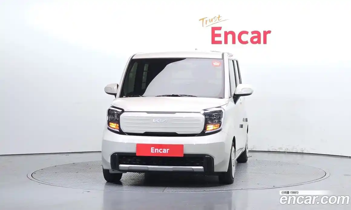 Kia Ray 2023 1.0 автомат (гидро), фото 3