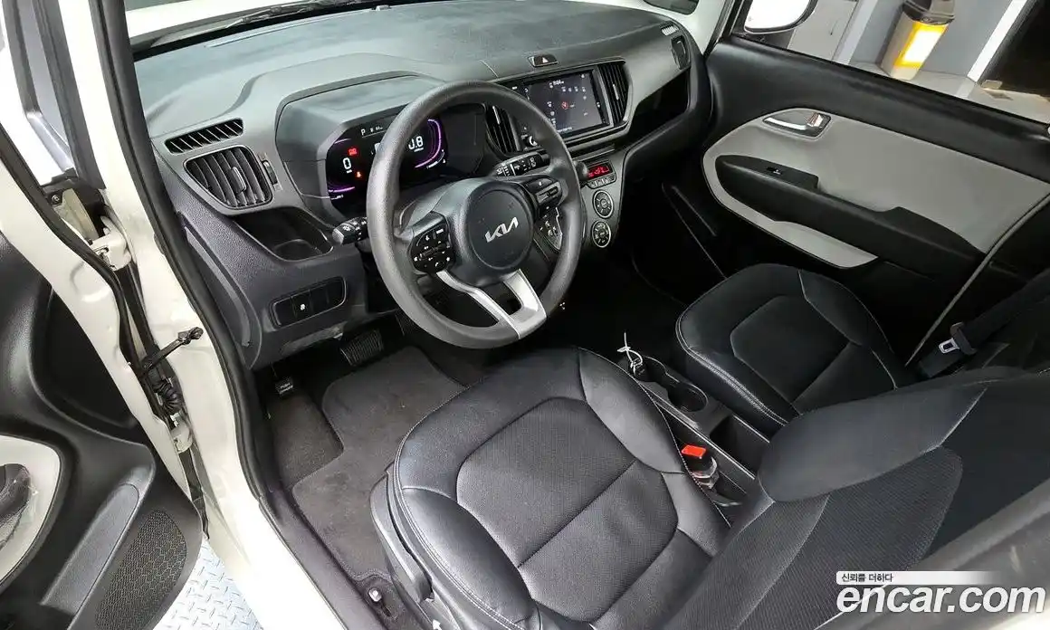 Kia Ray 2023 1.0 автомат (гидро), фото 7