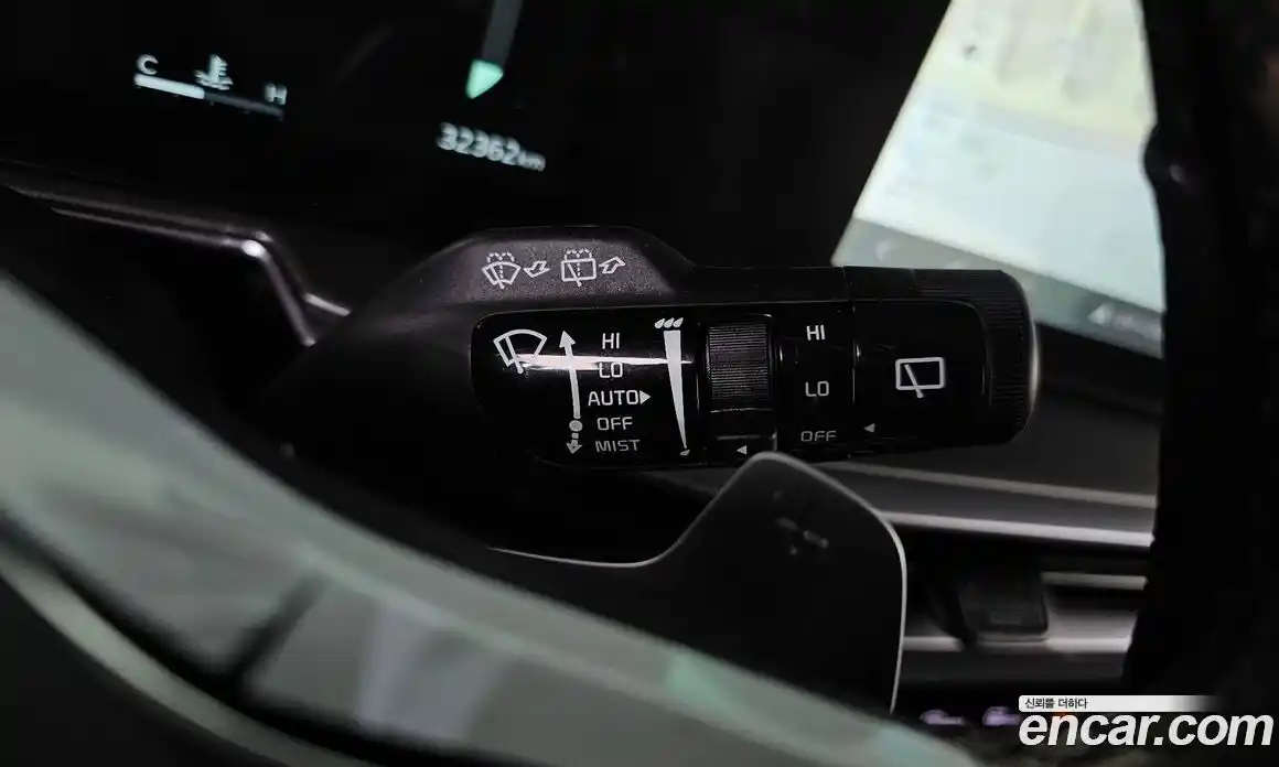 Kia Sorento 2023 2.5 автомат (гидро), фото 14