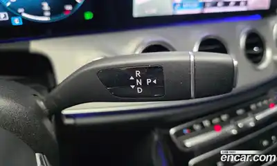 Mercedes-Benz E-Class 2021 2.0 автомат (гидро), миниатюра 12