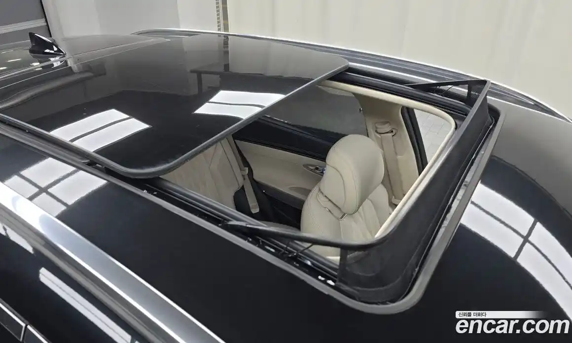 Genesis GV70 2023 3.5 автомат (гидро), фото 27