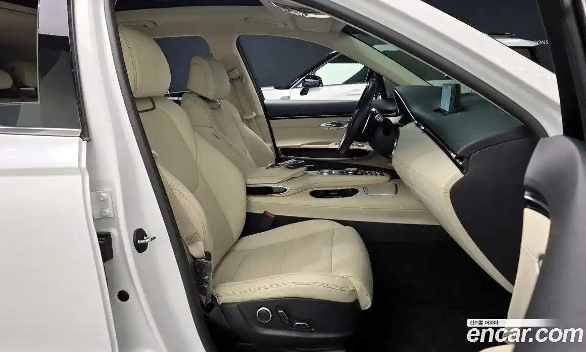 Genesis GV70 2021 2.5 гидро, фото 11