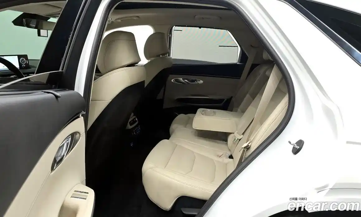 Genesis GV70 2021 2.5 гидро, фото 12