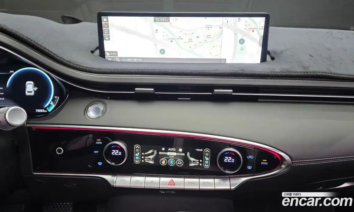 Genesis GV70 2022 2.5 гидро, фото 19