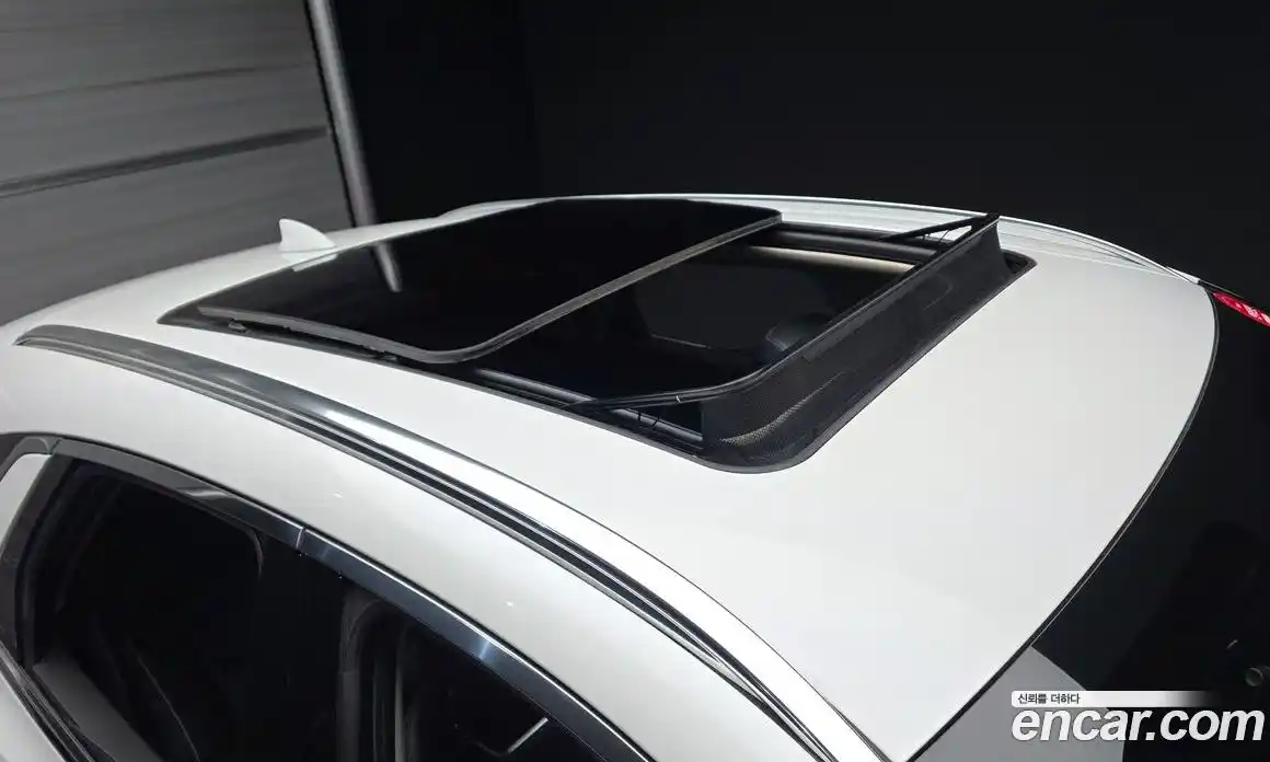 Genesis GV70 2022 2.5 гидро, фото 28