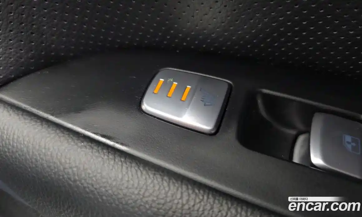 Genesis G70 2021 2.0 гидро, фото 19