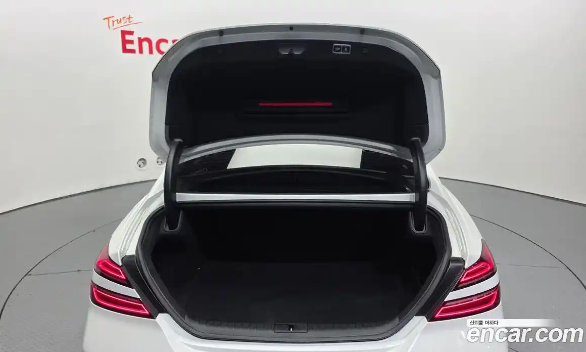 Genesis G70 2021 2.0 гидро, фото 20