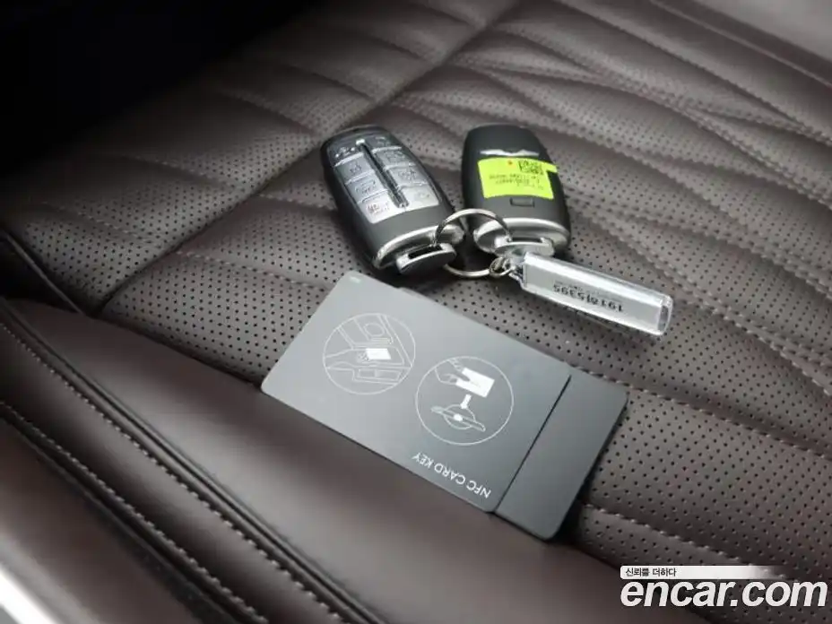 Genesis GV70 2022 2.5 гидро, фото 11