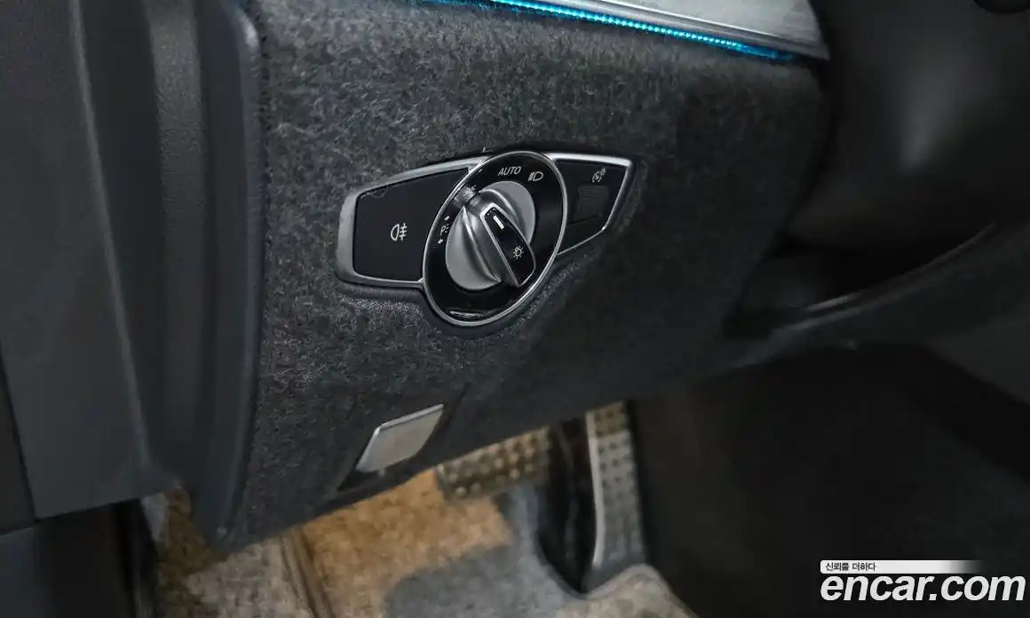 Mercedes-Benz E-Class 2022 2.0 автомат (гидро), фото 27