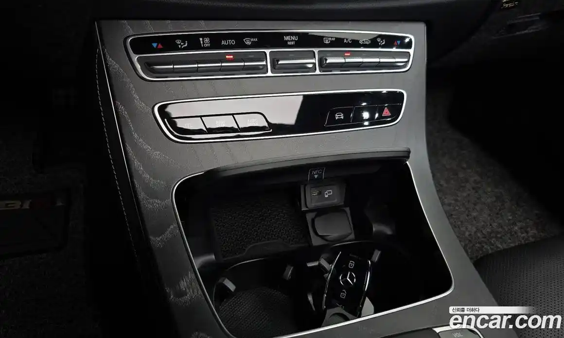 Mercedes-Benz E-Class 2022 2.0 автомат (гидро), фото 31