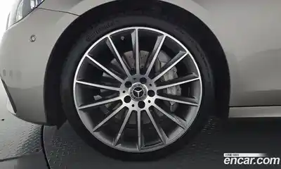 Mercedes-Benz E-Class 2022 2.0 автомат (гидро), миниатюра 4
