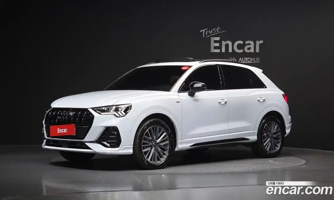 Audi Q3 2025 2.0 автомат (гидро), фото 1