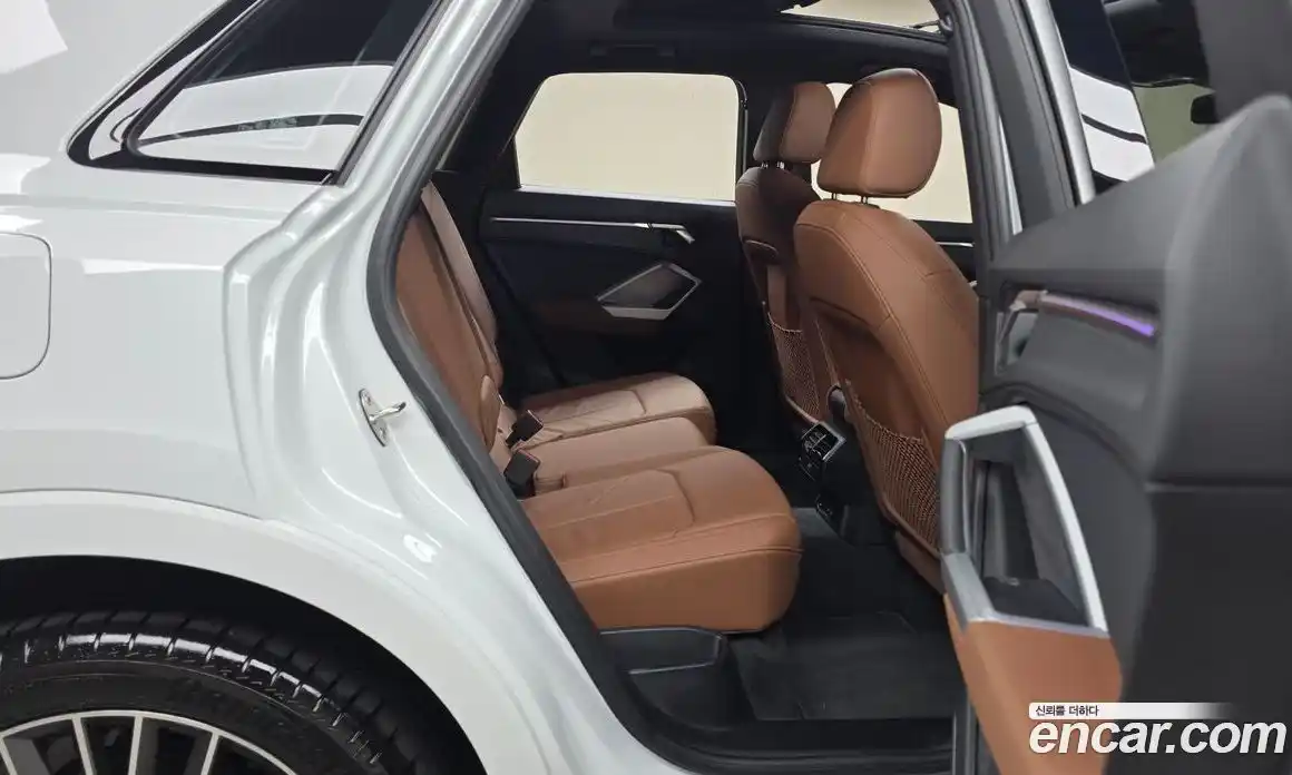 Audi Q3 2025 2.0 автомат (гидро), фото 18