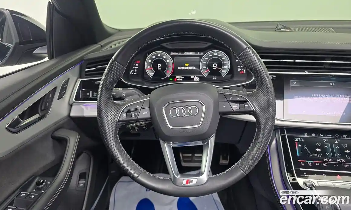 Audi Q8 2023 3.0 автомат (гидро), фото 14