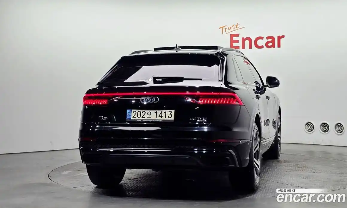 Audi Q8 2023 3.0 автомат (гидро), фото 4