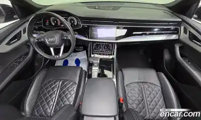 Audi Q8 2023 3.0 автомат (гидро), миниатюра 7