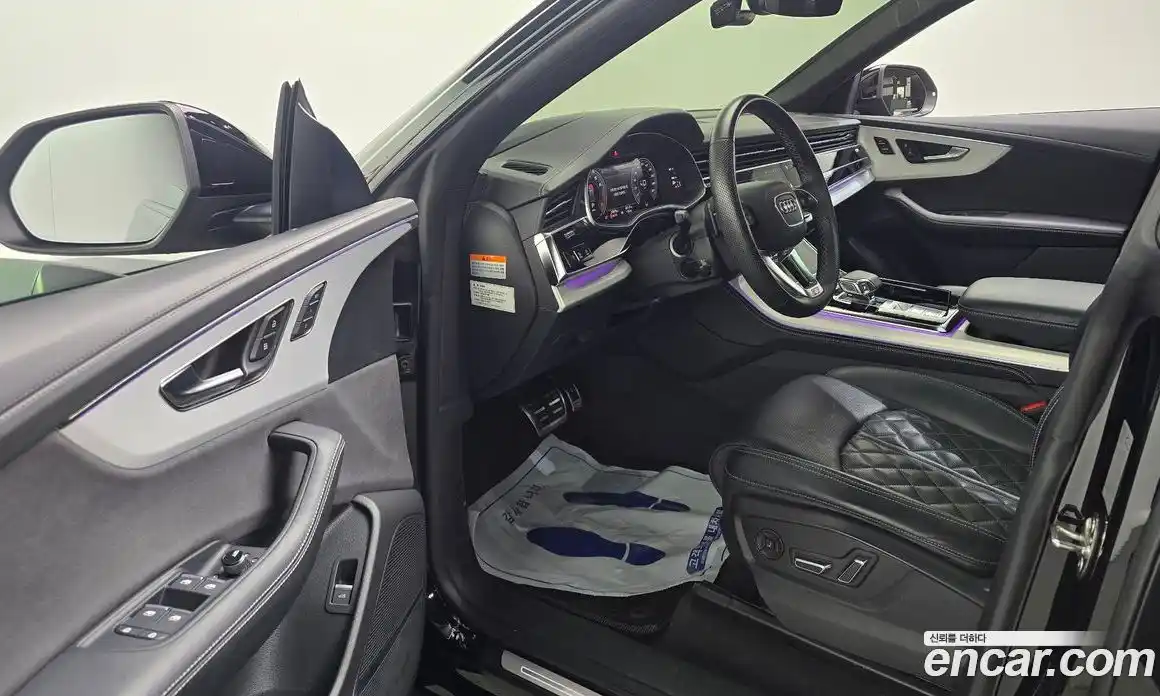 Audi Q8 2023 3.0 автомат (гидро), фото 10