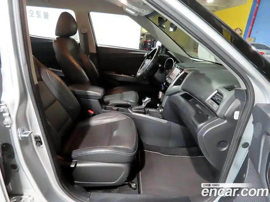 SsangYong TIBOLI 2018 1.6 автомат (гидро), фото 11