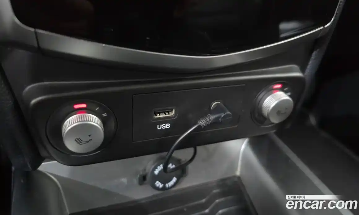 SsangYong TIBOLI 2015 1.6 автомат (гидро), фото 26