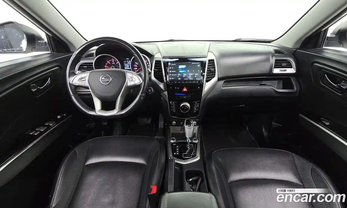 SsangYong TIBOLI 2015 1.6 автомат (гидро), фото 10