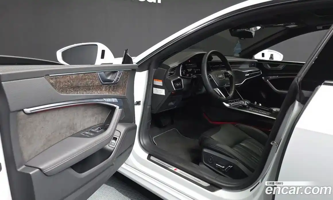 Audi A7 2021 3.0 автомат (гидро), фото 13