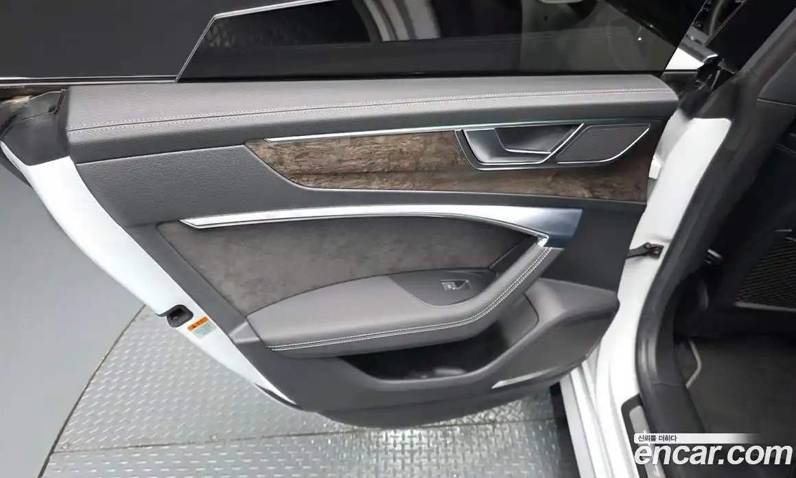Audi A7 2021 3.0 автомат (гидро), фото 15