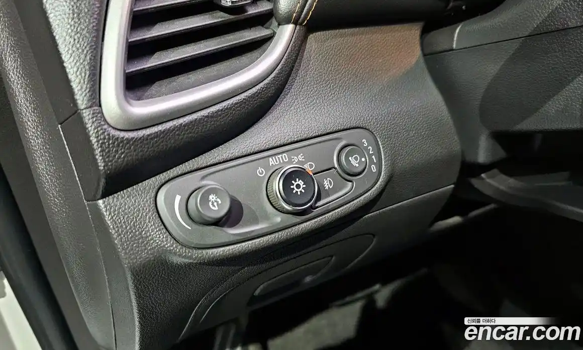 Chevrolet Trax 2019 1.4 гидро, фото 26