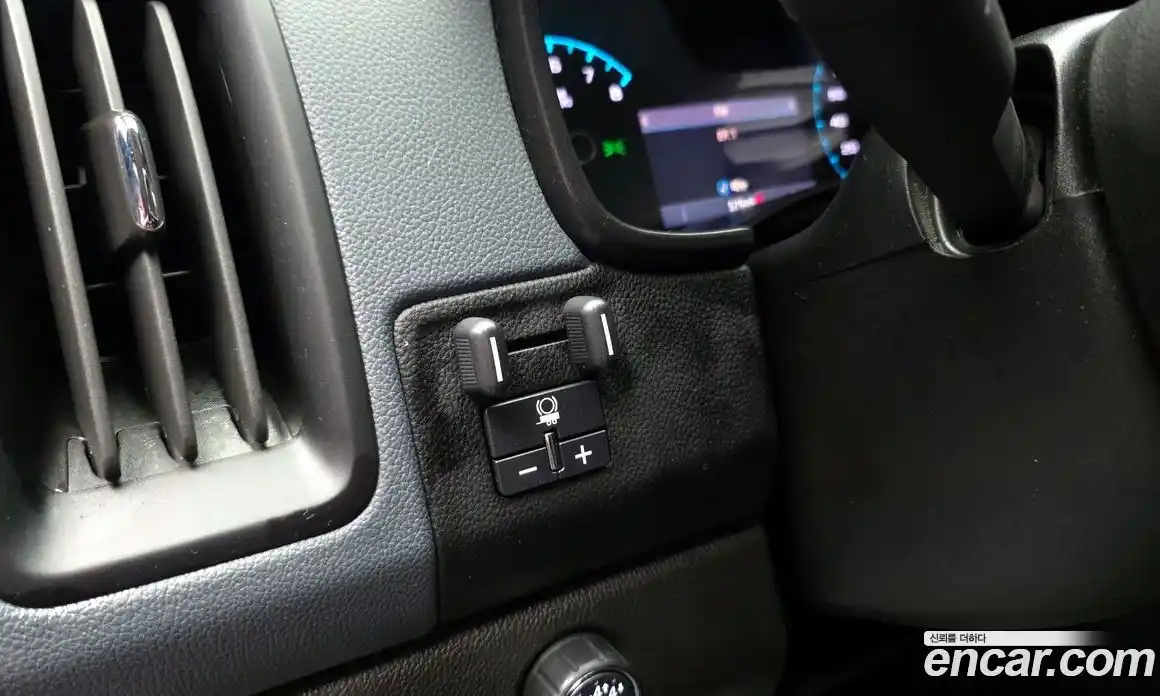 Chevrolet Colorado 2022 3.6 гидро, фото 18