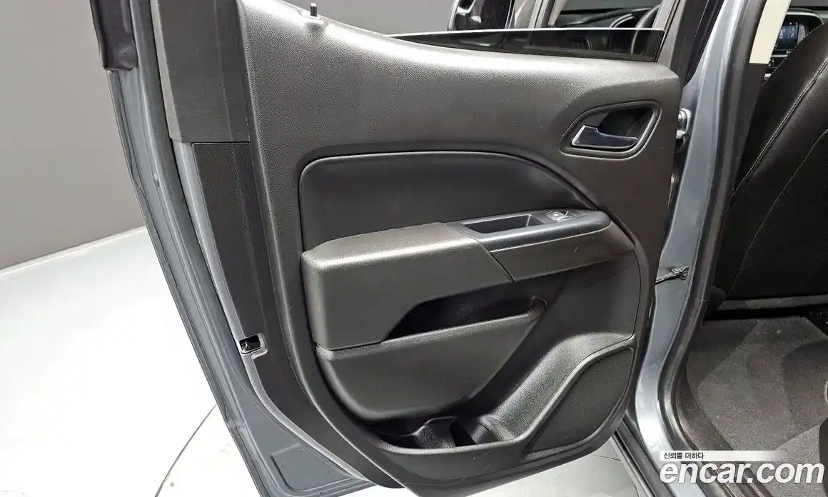 Chevrolet Colorado 2021 3.6 гидро, фото 15