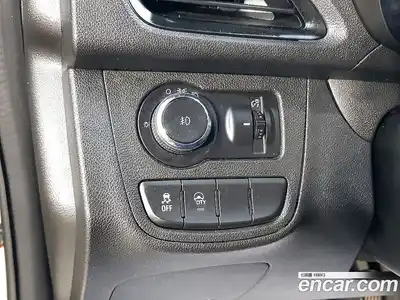 Chevrolet Spark 2015 1.0 автомат (гидро), миниатюра 11