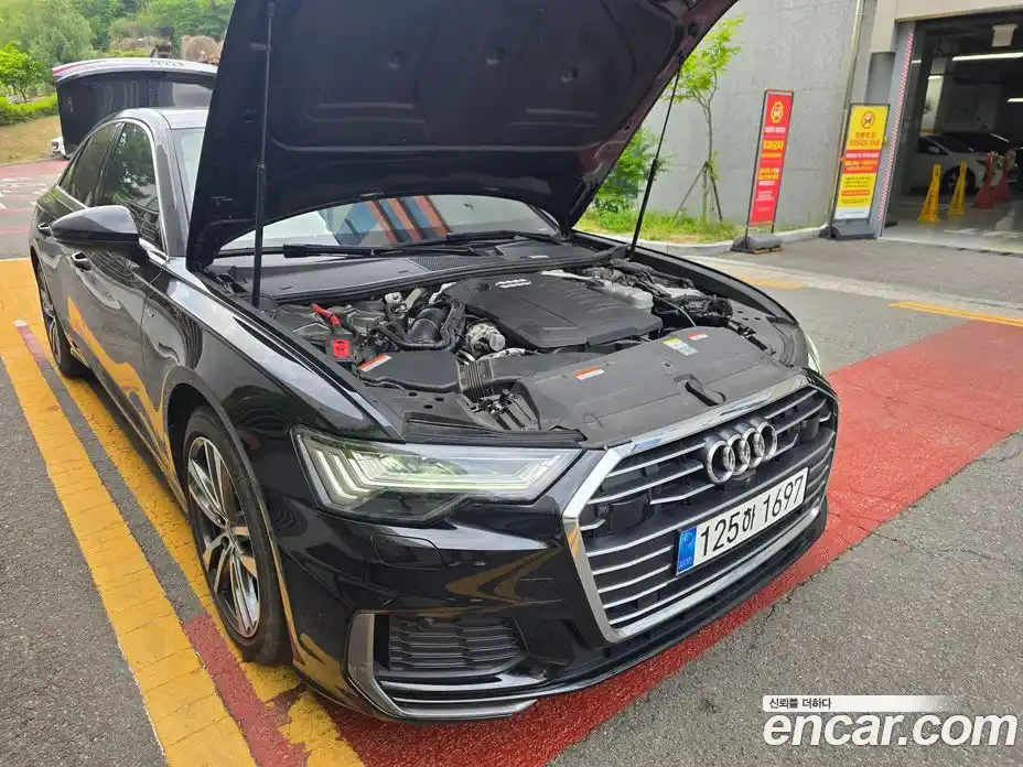 Audi A6 2023 2.0 гидро, фото 6