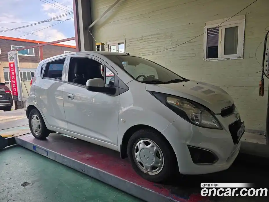 Chevrolet Spark 2014 1.0 механика, фото 2