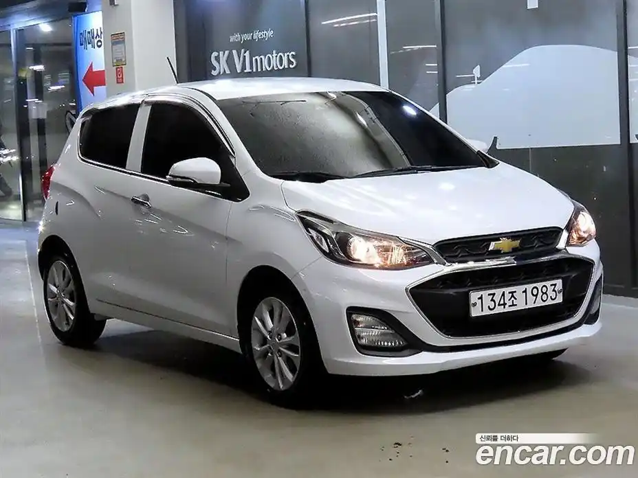 Chevrolet Spark 2020 1.0 гидро, фото 1